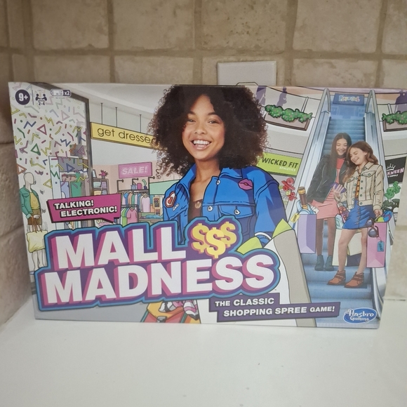 Hasbro Mall Madness Shopping Spree Board Game NEW - Picture 1 of 4